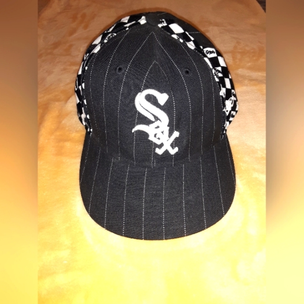 Chicago White Sox Hat, size 7-1/4